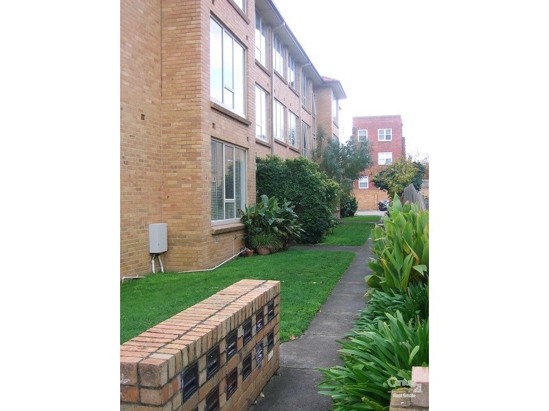 3/14 May Street, Elwood VIC 3184
