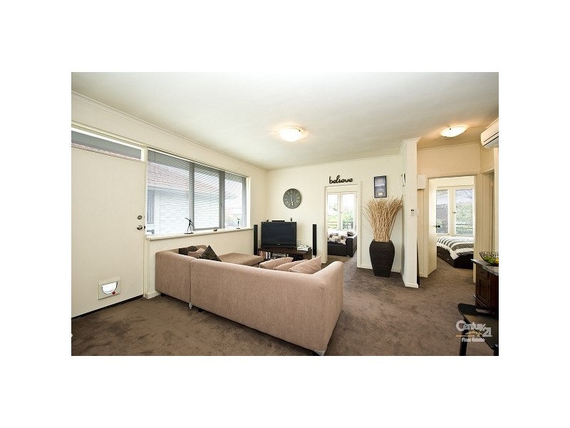 4/40 Gourlay Street, St Kilda East VIC 3183