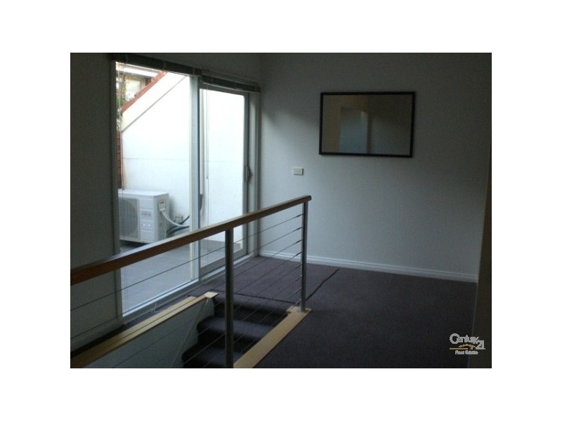 2/87 Westbury Street, St Kilda East VIC 3183