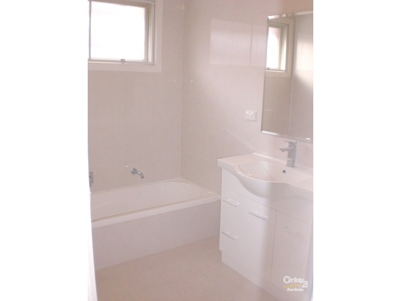 2/26 Emma Street, Caulfield South VIC 3162