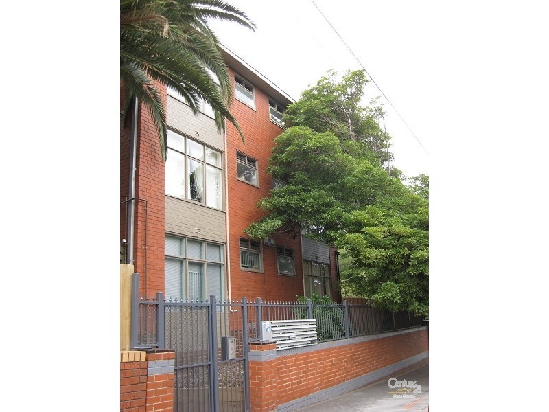 17/82 Grey Street, St Kilda VIC 3182