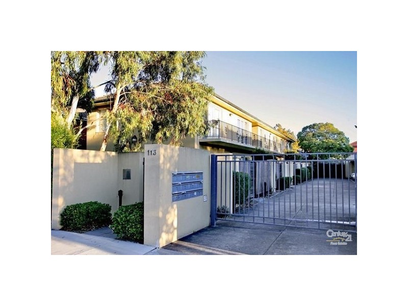10/113 Eskdale Road, Caulfield North VIC 3161