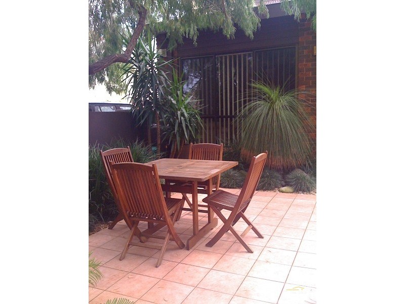 2/15 Bundeera Road, Caulfield South VIC 3162