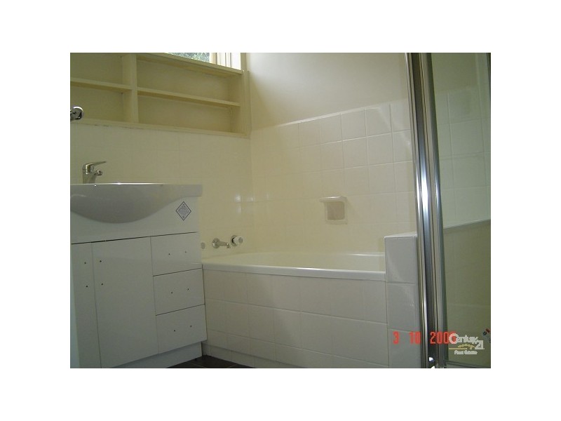 4/11 Crotonhurst Avenue, Caulfield North VIC 3161