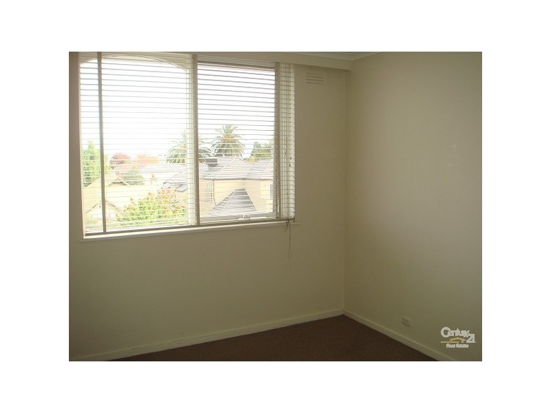 11/12 Beavis Street, Elsternwick VIC 3185