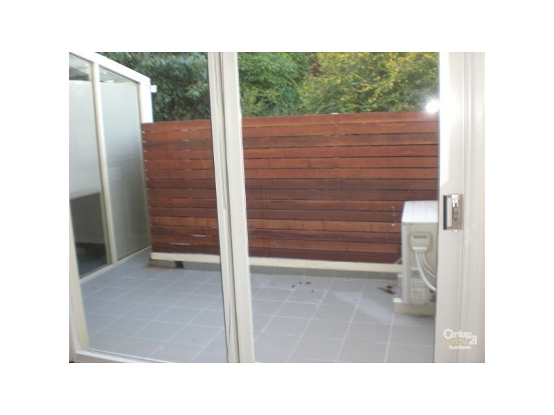 2/87 Westbury Street, St Kilda East VIC 3183