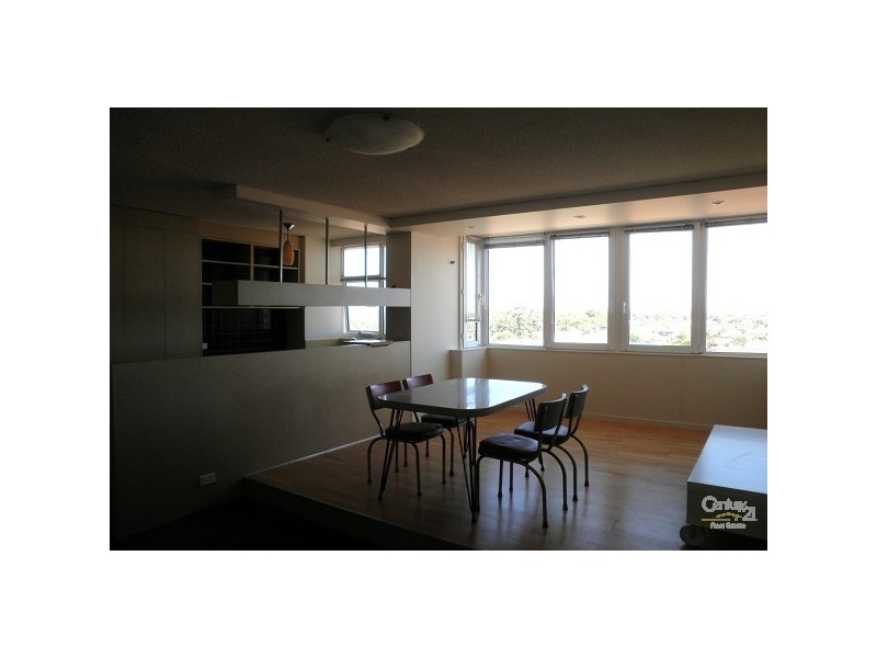 6E/12 Marine Parade, St Kilda VIC 3182