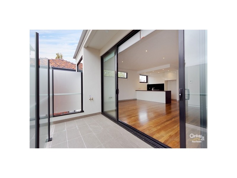 1A Westbury Grove, St Kilda East VIC 3183