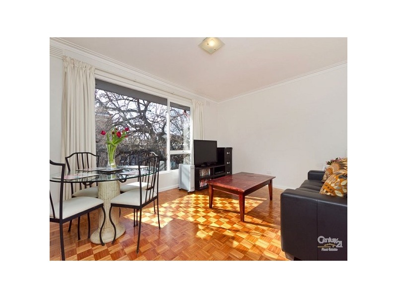 9/52 Hotham Street, St Kilda East VIC 3183