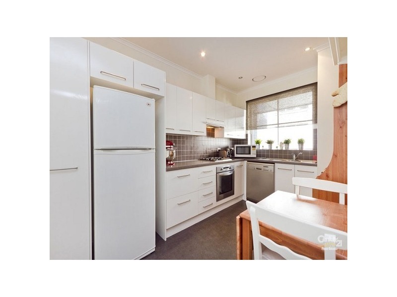 9/52 Hotham Street, St Kilda East VIC 3183