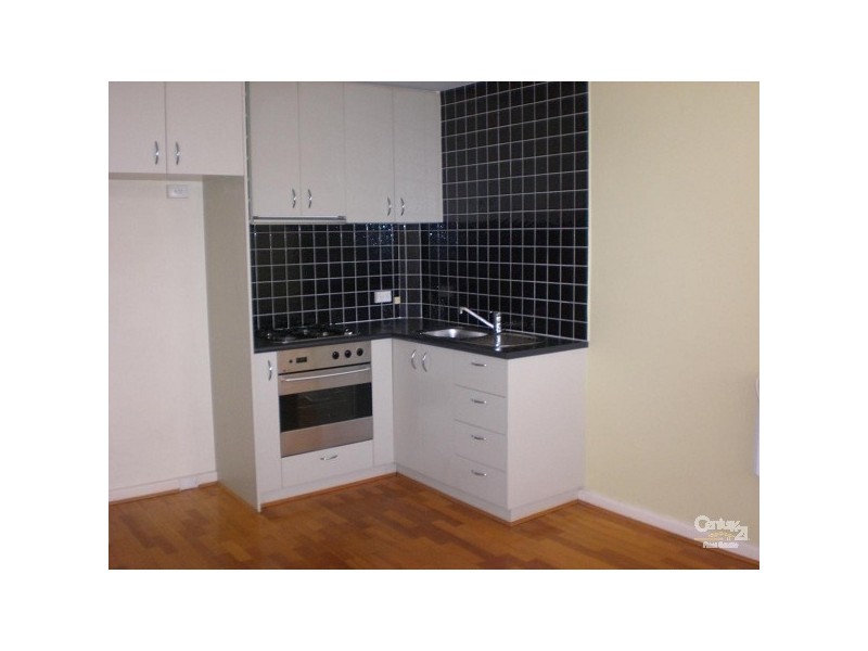 16/3-5 Coleridge Street, Elwood VIC 3184