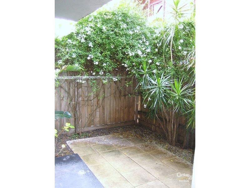 2/3-5 Coleridge Street, Elwood VIC 3184