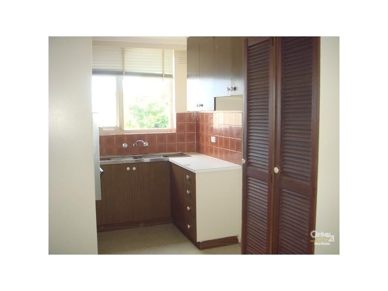 11/12 Beavis Street, Elsternwick VIC 3185