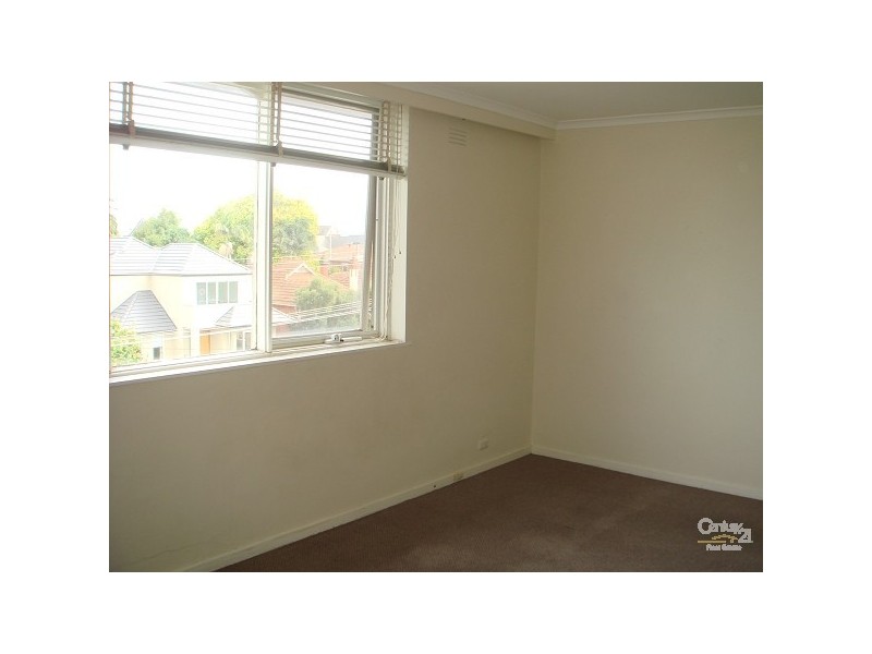 11/12 Beavis Street, Elsternwick VIC 3185