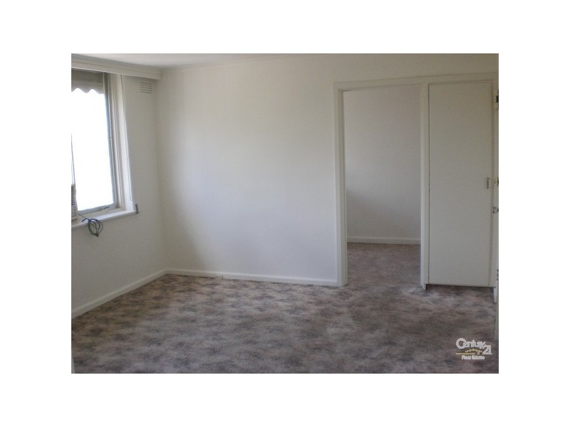 15/11 Chapel Street, St Kilda VIC 3182