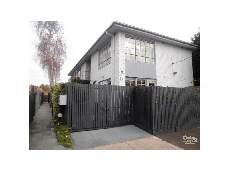2/27 Sycamore Grove, St Kilda East VIC 3183