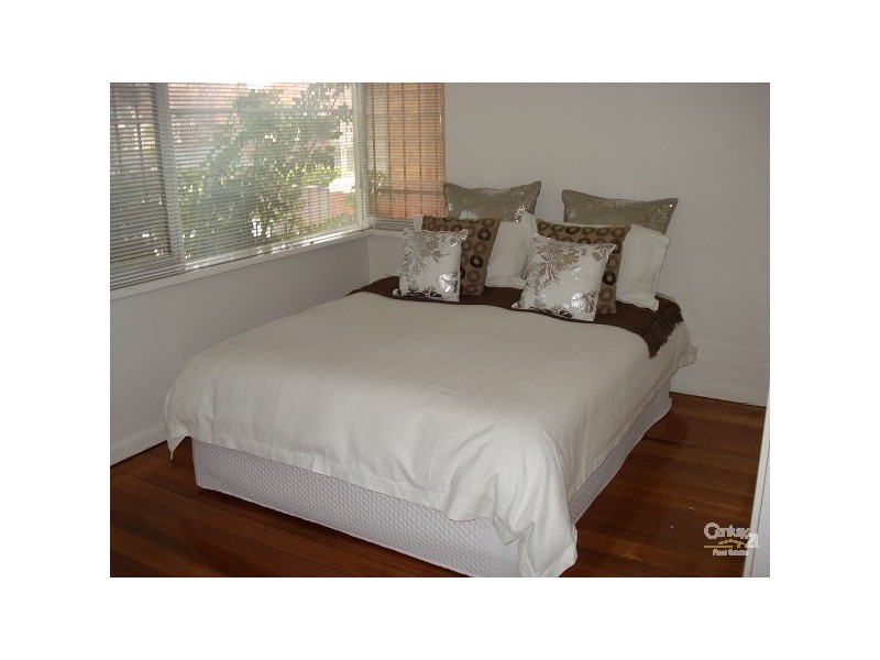 1/49 Tennyson Street, Elwood VIC 3184