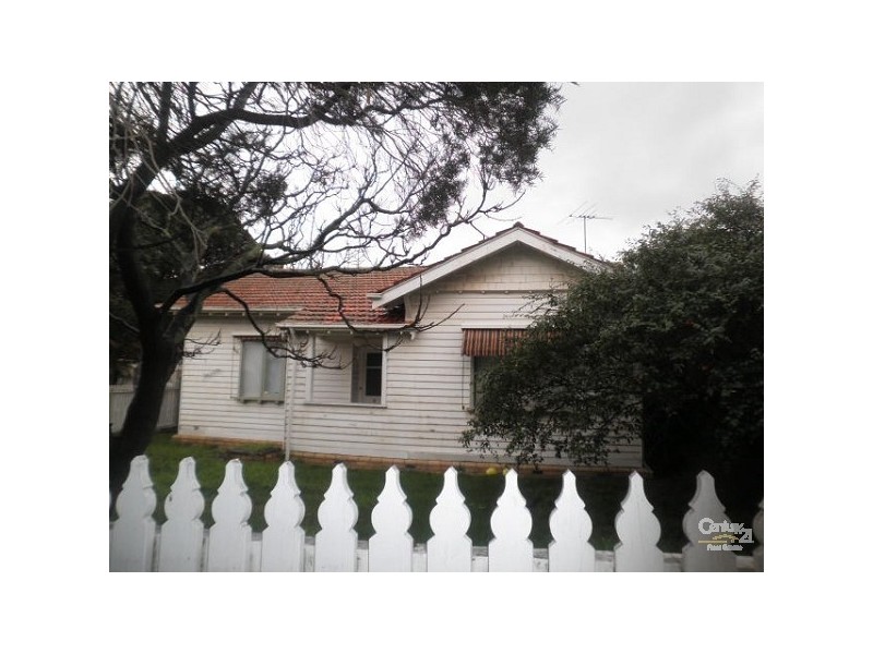 7 Prahran Grove, Elsternwick VIC 3185