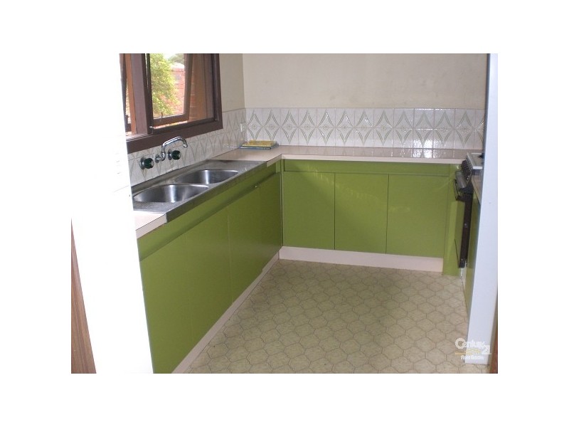 2/37 Carlyon Street, Ormond VIC 3204