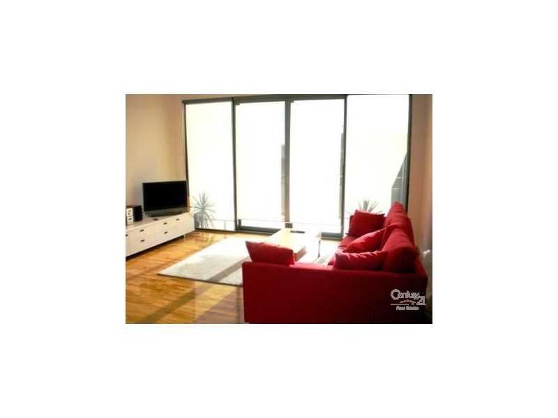 7/63 Ormond Esplanade, Elwood VIC 3184