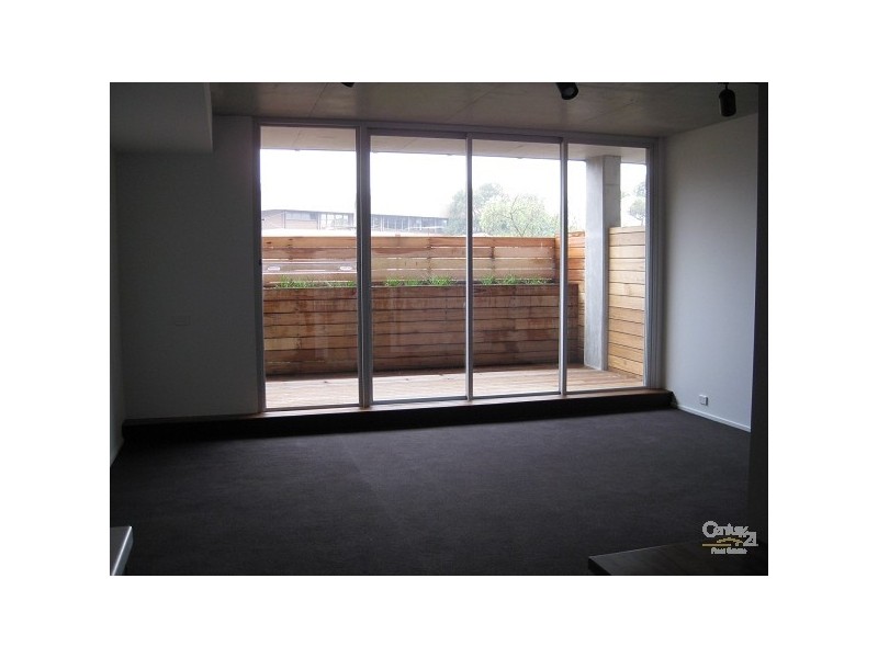 106/35 Ormond Road, Elwood VIC 3184