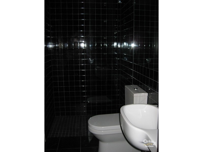 106/35 Ormond Road, Elwood VIC 3184