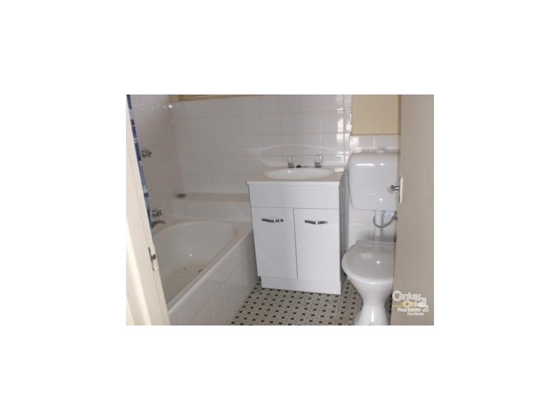 10/6 Poplar Grove, Carnegie VIC 3163