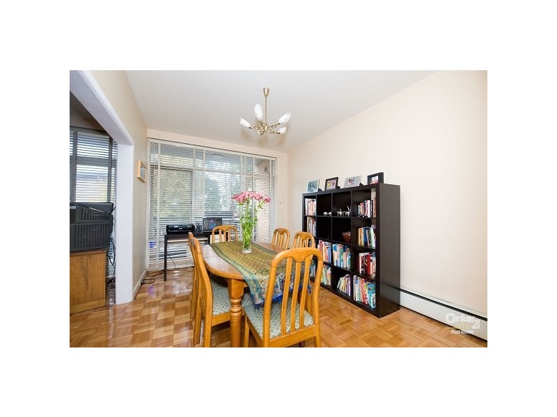 17/29 Dickens Street, Elwood VIC 3184