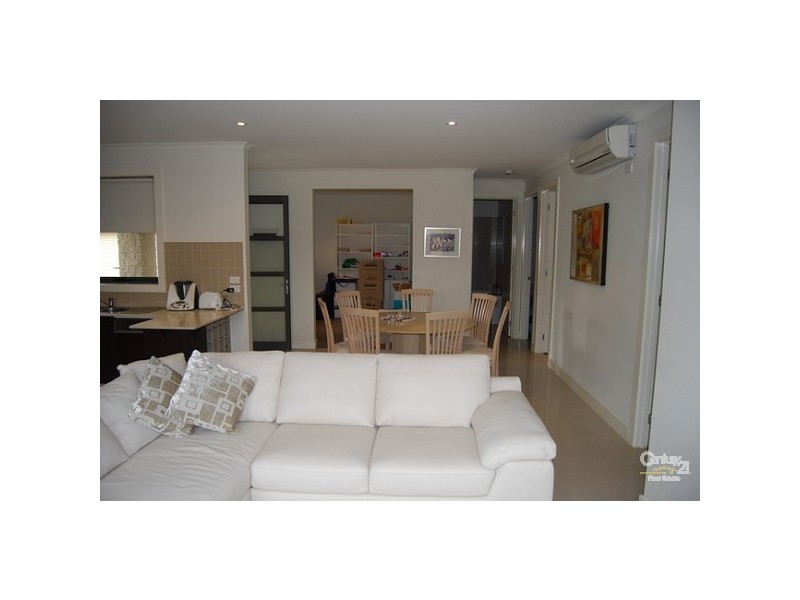 7B Henrietta Street, Hampton East VIC 3188