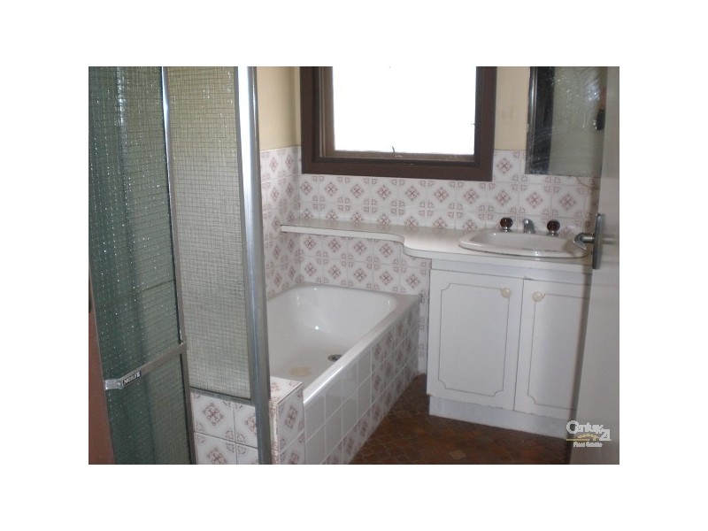 2/37 Carlyon Street, Ormond VIC 3204