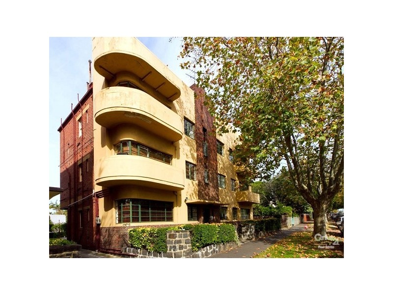 1/1A Dickens Street, Elwood VIC 3184