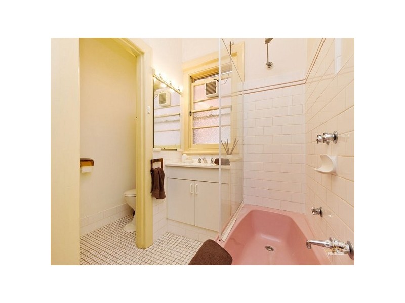 1/1A Dickens Street, Elwood VIC 3184