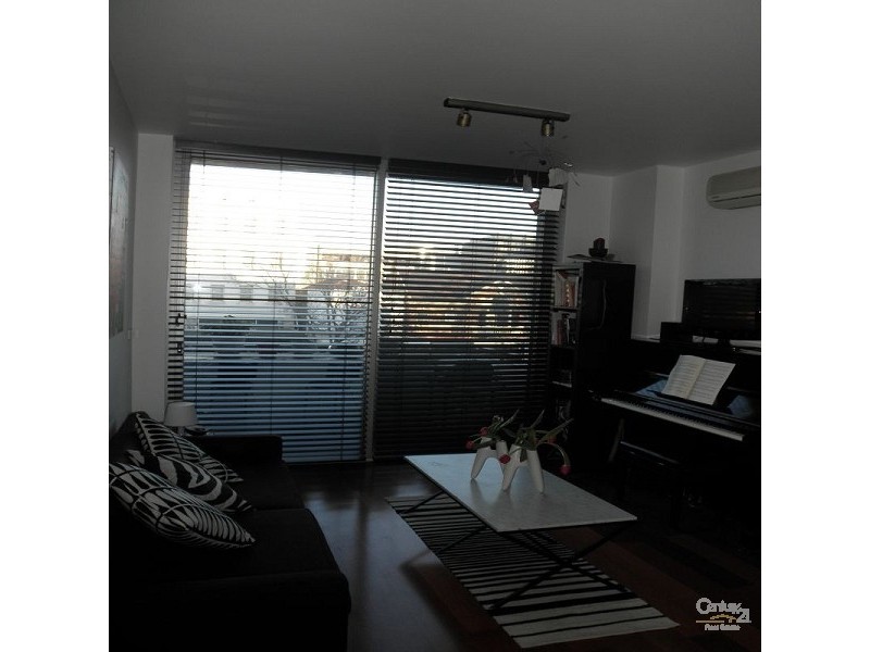 11/14 Fitzroy Street, St Kilda VIC 3182