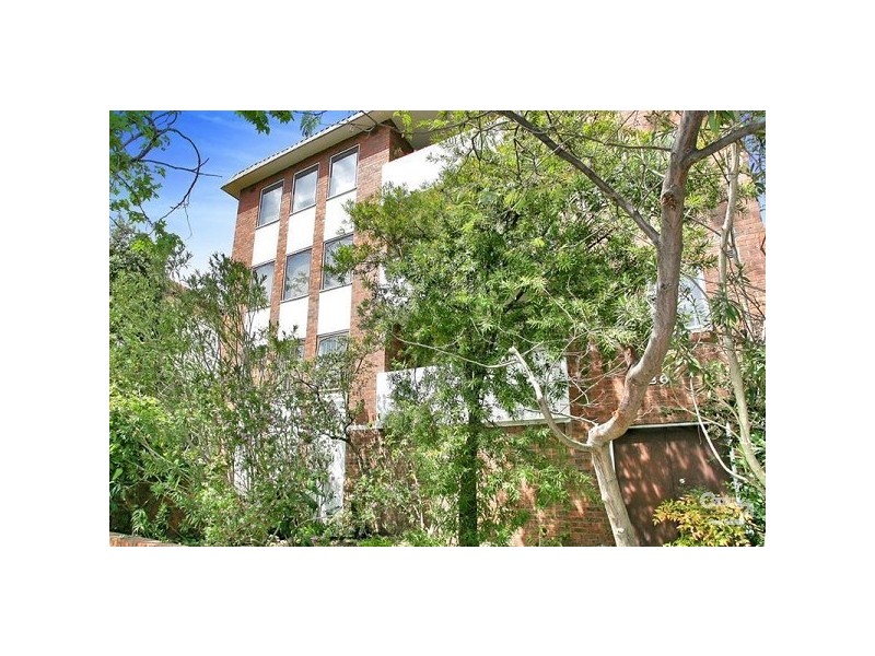 1/26 Hughenden Road, St Kilda East VIC 3183