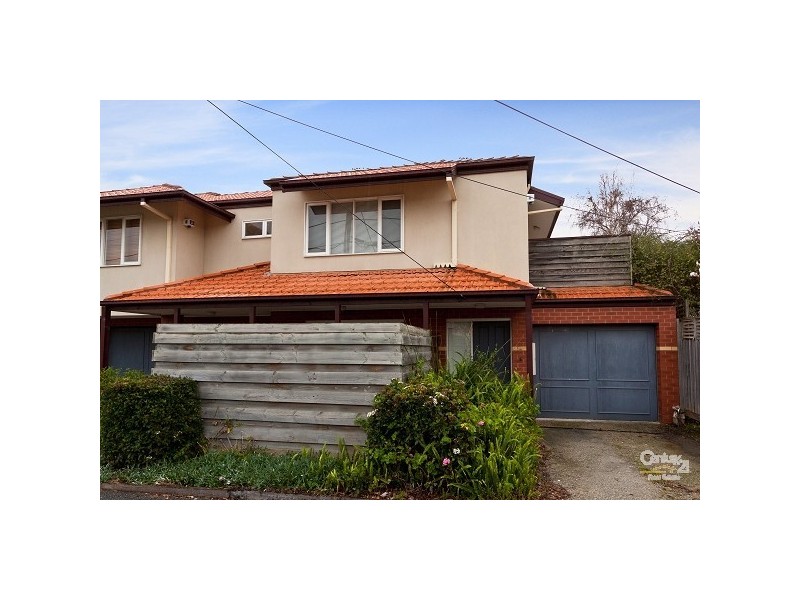 10A The Avenue, St Kilda East VIC 3183