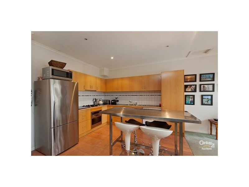 10A The Avenue, St Kilda East VIC 3183