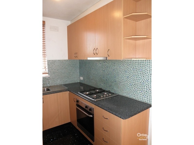 15/23 Robe Street, St Kilda VIC 3182