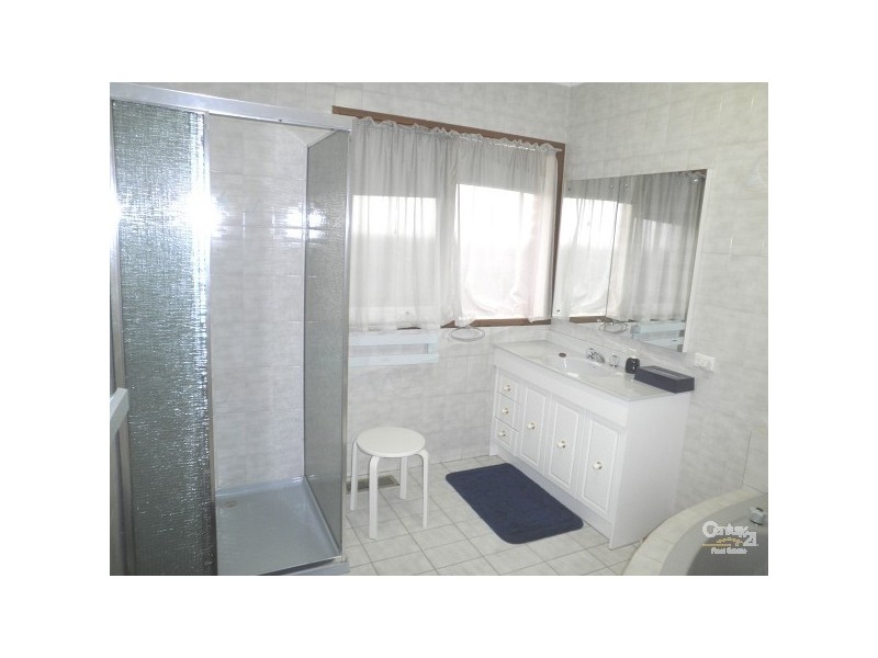 28 Meadow Street, St Kilda East VIC 3183