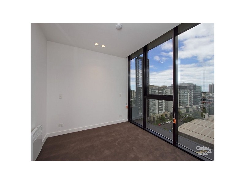 1007/22 Dorcas Street, South Melbourne VIC 3205