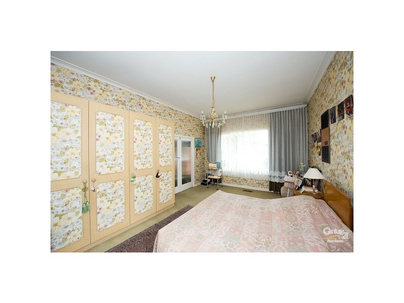 24 Otira Road, Caulfield North VIC 3161