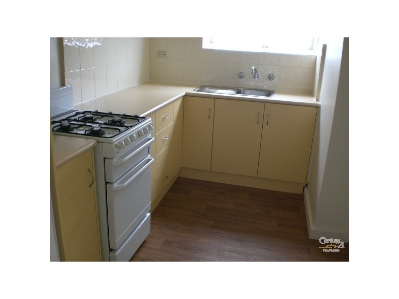 4/34 Westbury Street, St Kilda East VIC 3183