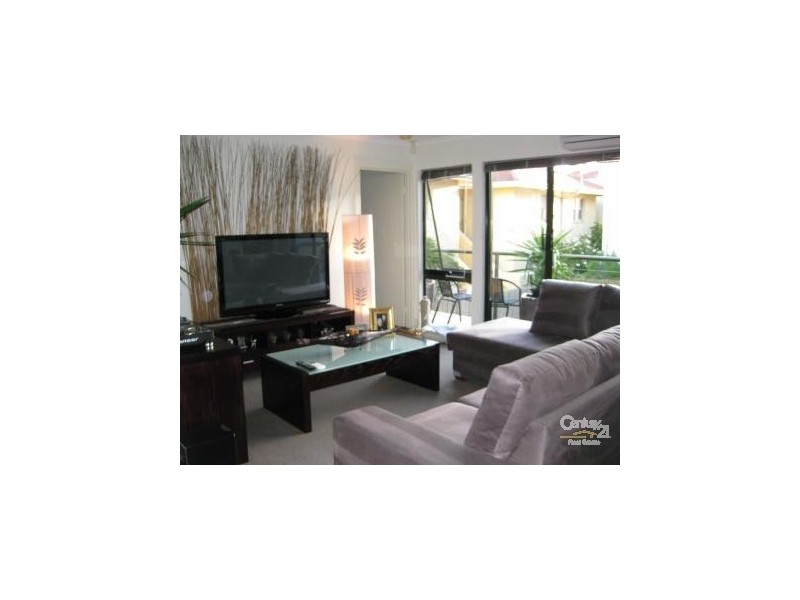 10/14-15 Marine Parade, St Kilda VIC 3182