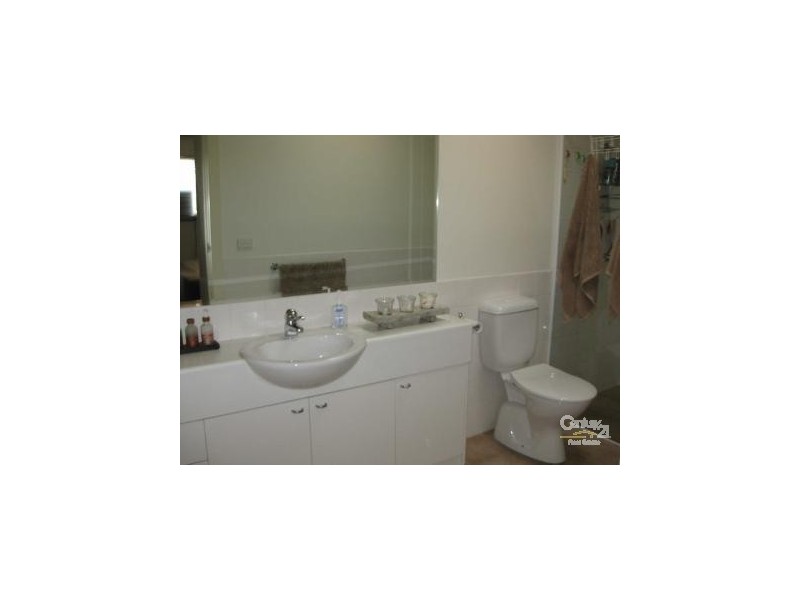 10/14-15 Marine Parade, St Kilda VIC 3182