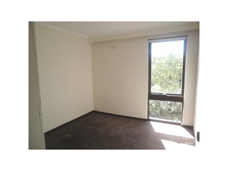 3/3-5 Newlyn Street, Caulfield VIC 3162