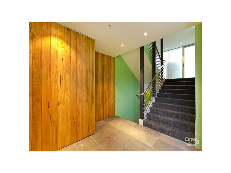 104/35 Ormond Road, Elwood VIC 3184