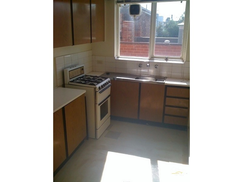 1/30 James Street, Windsor VIC 3181