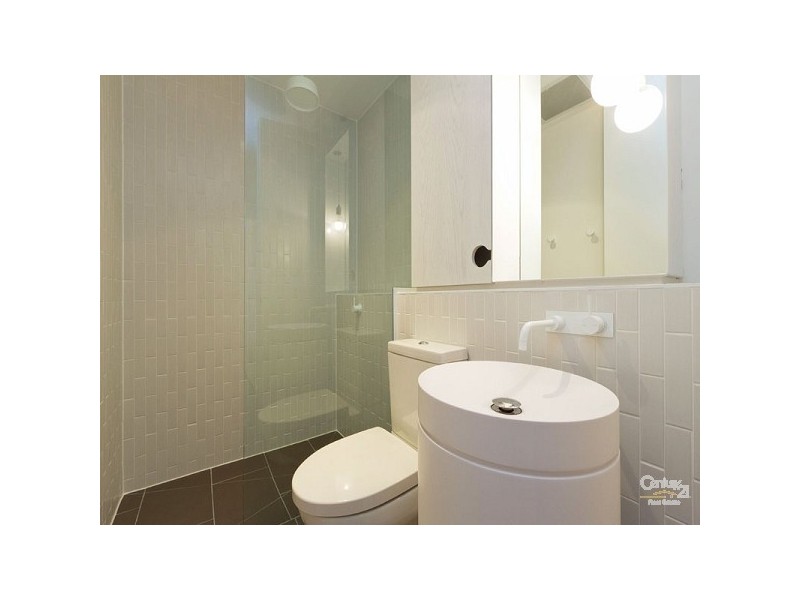 1007/22 Dorcas Street, South Melbourne VIC 3205