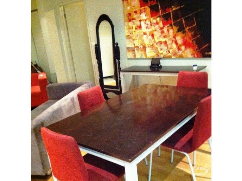 402/7 Greeves Street, St Kilda VIC 3182