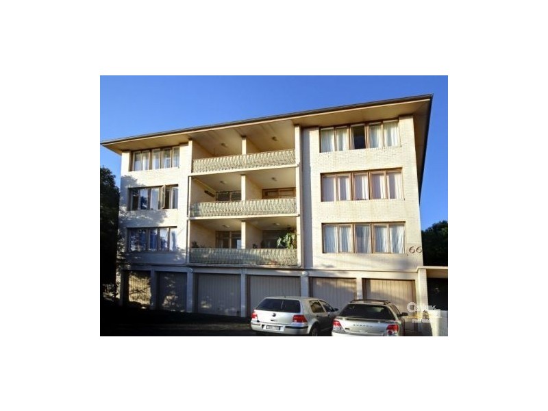 8/66 Alma Road, St Kilda VIC 3182