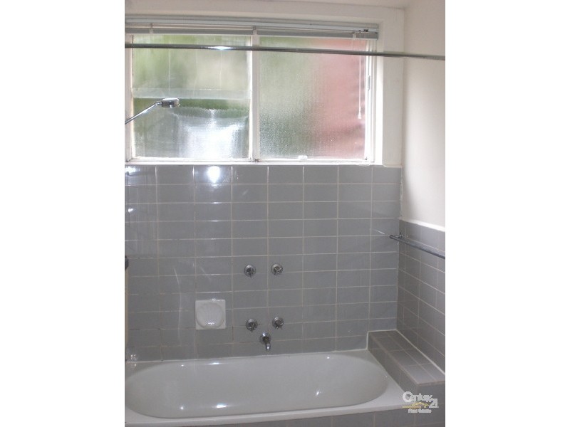 2/23 Bendigo Avenue, Elwood VIC 3184